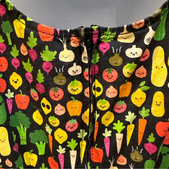 Retrolicious | Fruits and Veggies Vintage Inspired Fit & Flare Dress | Large - Picture 9 of 14